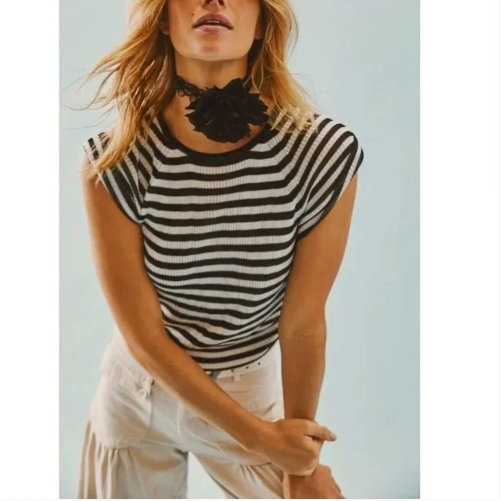 FREE PEOPLE Slinky Baby Tee Black White‎ Striped Combo Size M NWT Bloggers’ Fav!